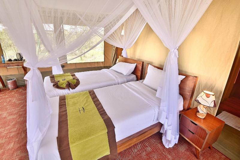Mtito Safari Camp image