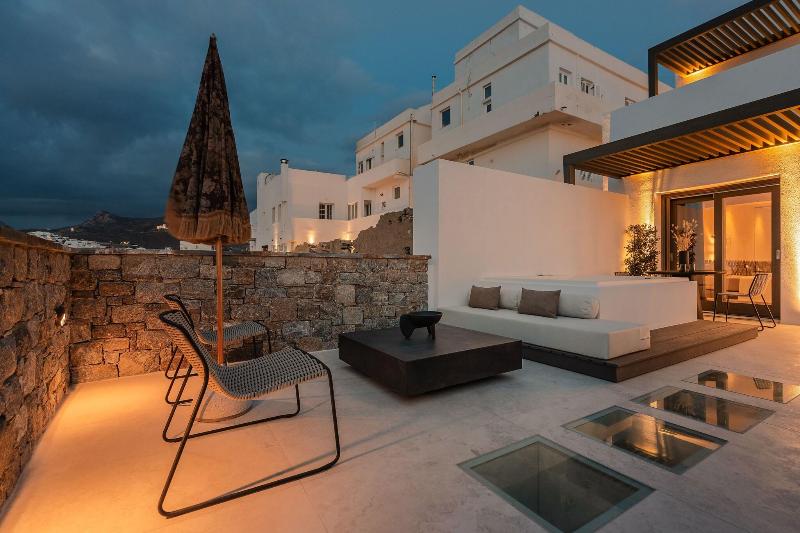 Naxos Rhyton Adults Only - Image 5