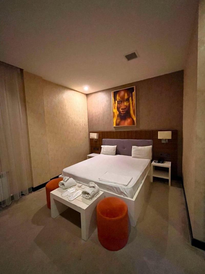 Hillmond Hotel Baku image