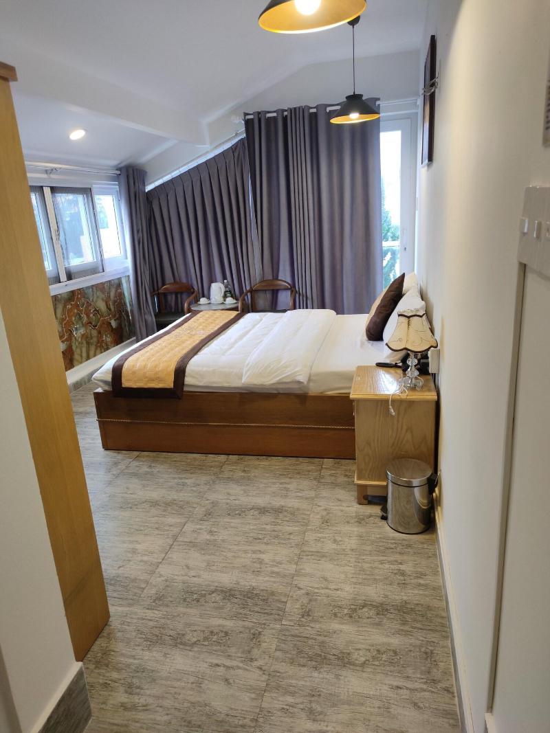 Cherry Luxury Hotel image