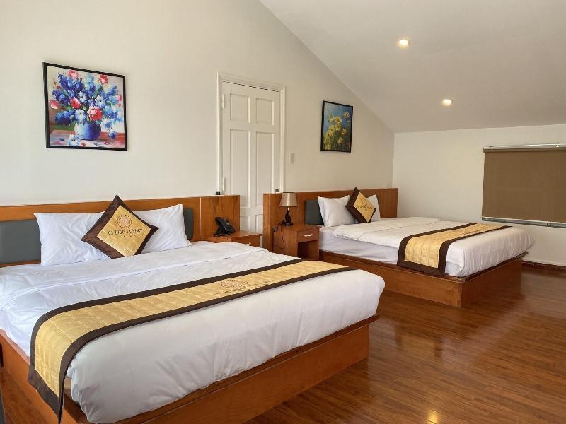 Cherry Luxury Hotel image