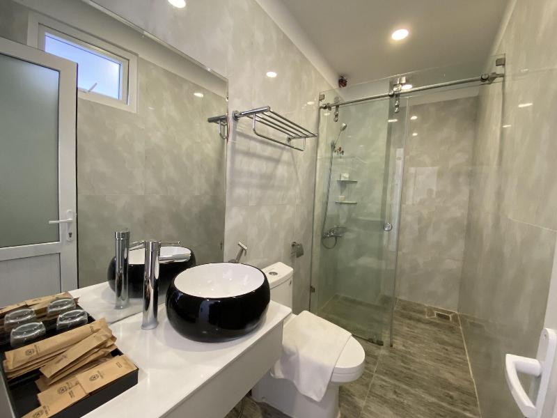Cherry Luxury Hotel image
