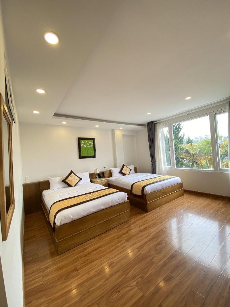 Cherry Luxury Hotel image