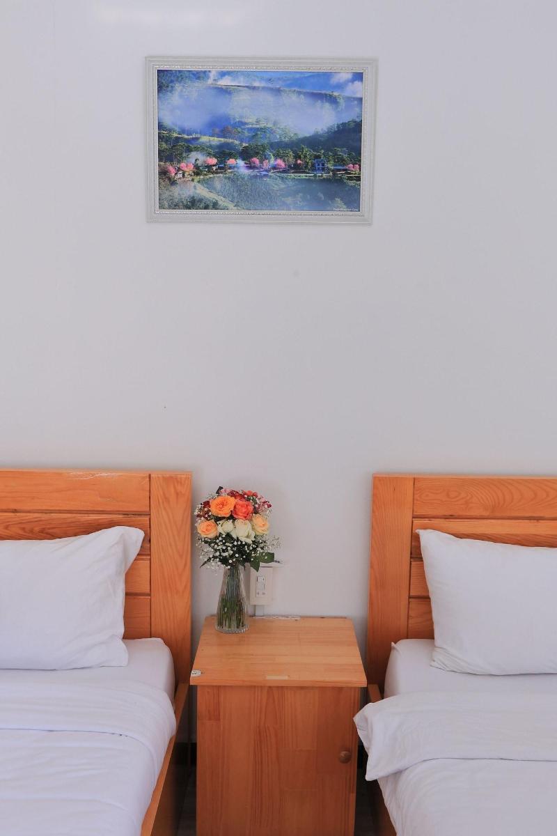 Cherry Luxury Hotel image