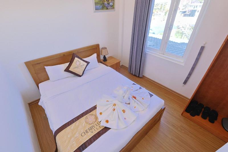 Cherry Luxury Hotel image