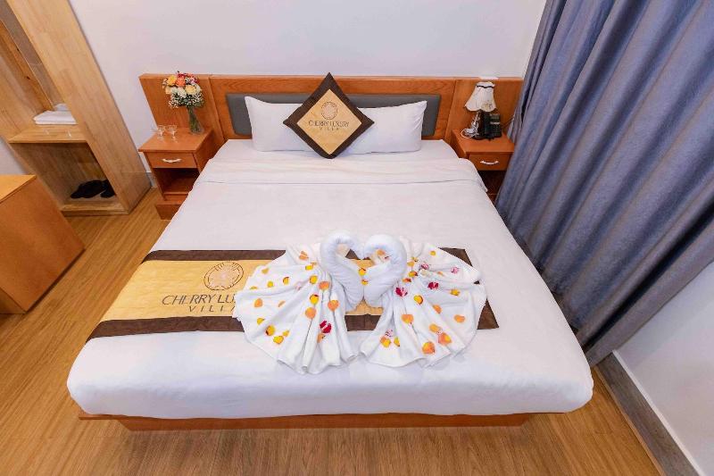 Cherry Luxury Hotel image