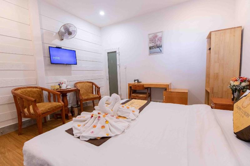 Cherry Luxury Hotel image