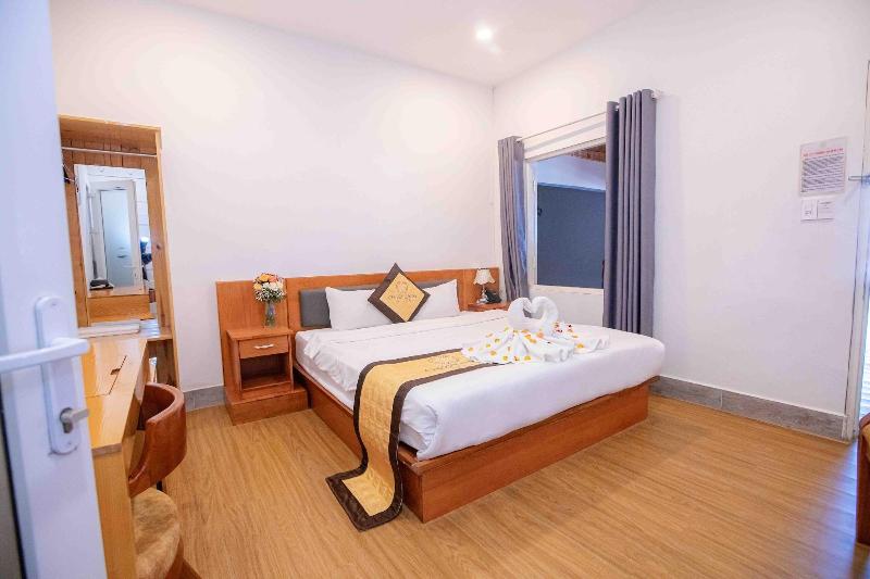 Cherry Luxury Hotel image