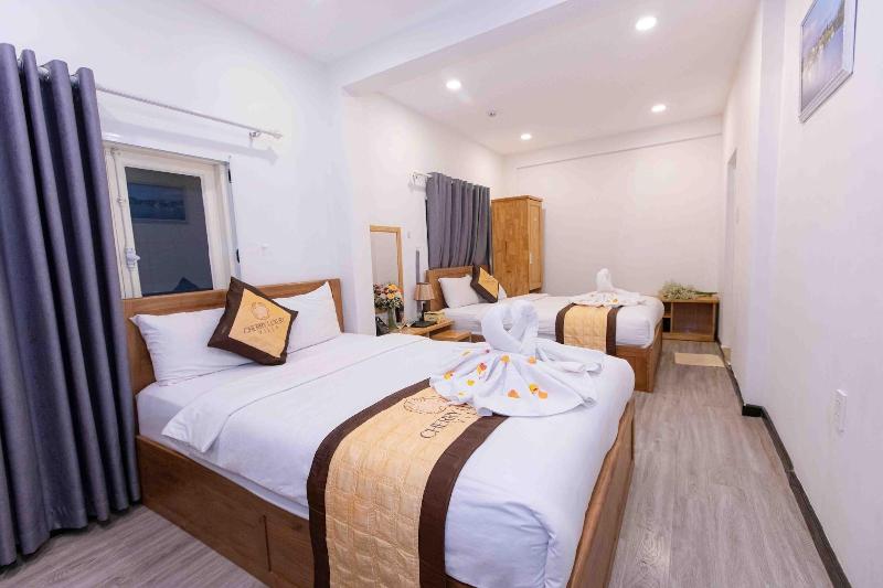 Cherry Luxury Hotel image