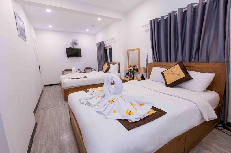 Cherry Luxury Hotel image