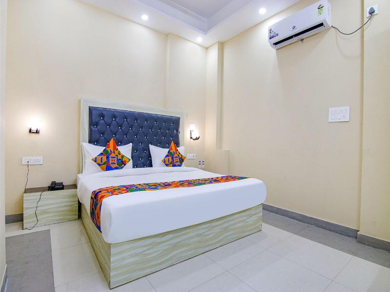 Fabhotel Ashok Vihar image