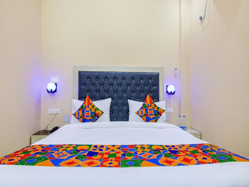 Fabhotel Ashok Vihar image