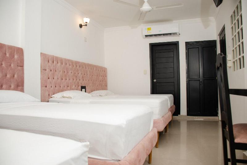 Ayenda Hotel Muleke image