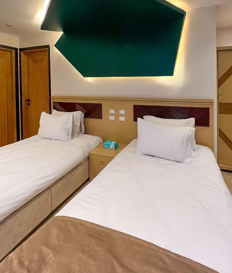 Grand Museum Guest House Pyramids View image