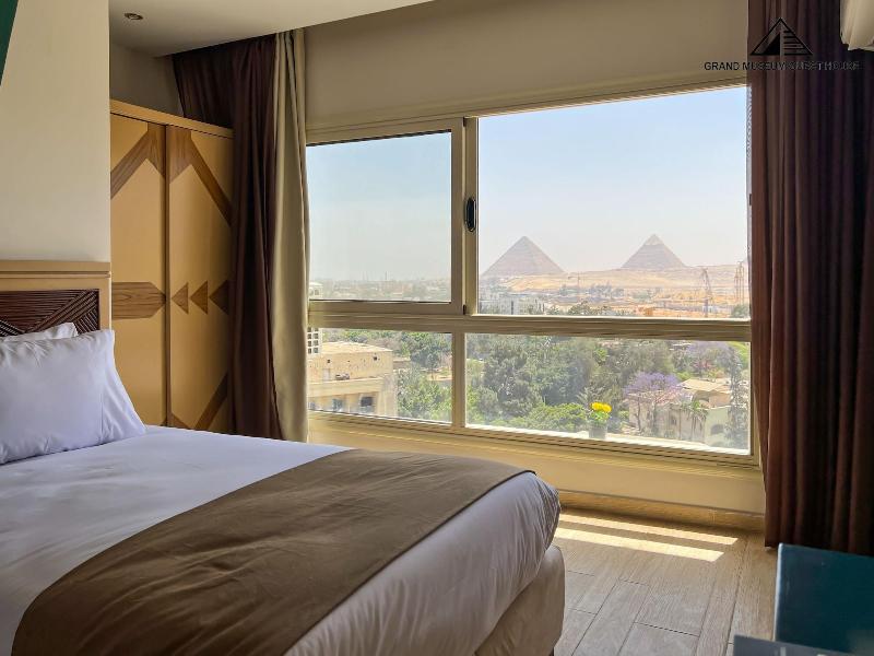 Grand Museum Guest House Pyramids View image