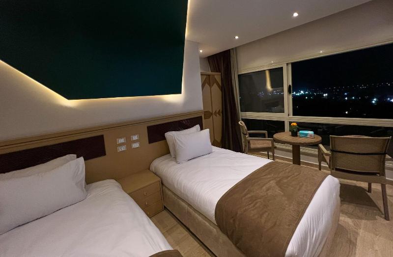 Grand Museum Guest House Pyramids View image