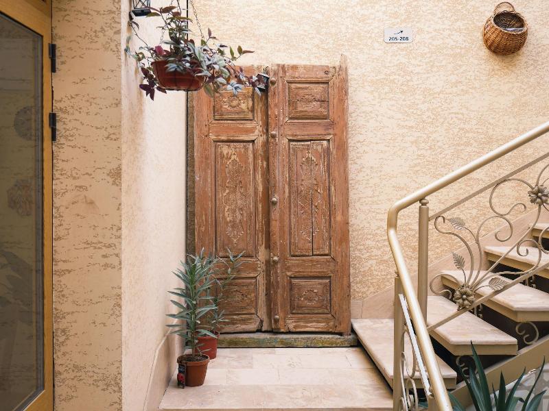 Oasis Boutique Hotel image