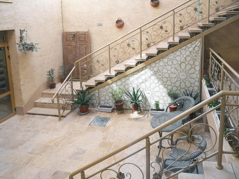 Oasis Boutique Hotel image