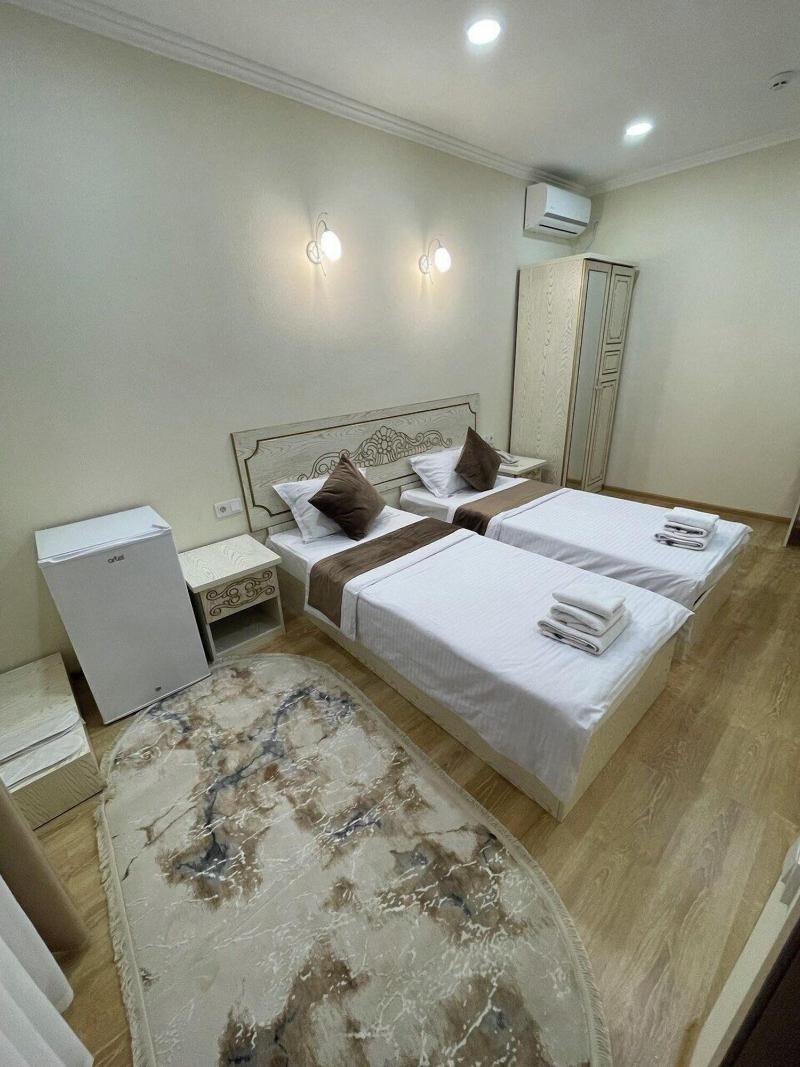 Oasis Boutique Hotel image