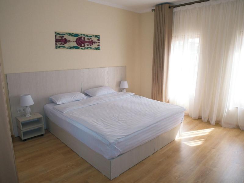 Oasis Boutique Hotel image