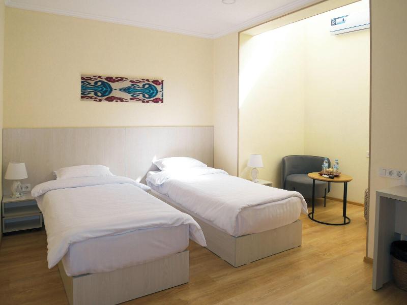 Oasis Boutique Hotel image