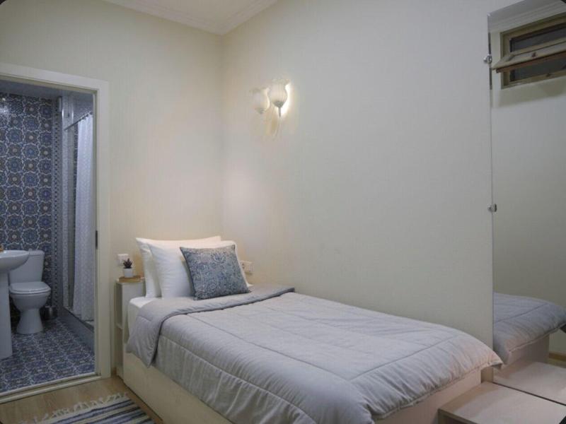 Oasis Boutique Hotel image