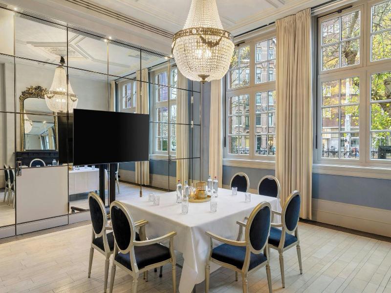 College Hotel Amsterdam, Autograph Collection image