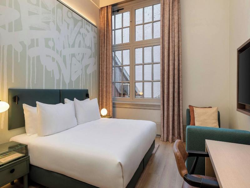 College Hotel Amsterdam, Autograph Collection image