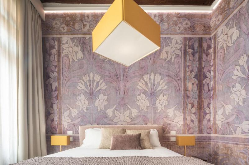 Ninfea Luxury Suites image
