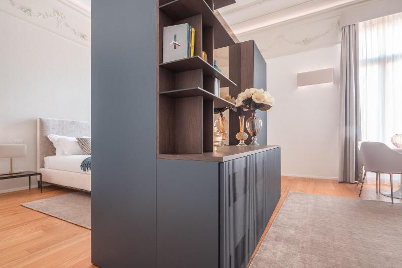 Ninfea Luxury Suites image