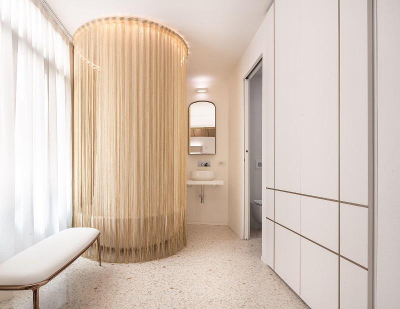 Ninfea Luxury Suites image