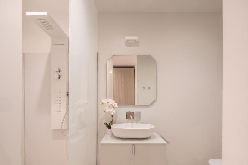 Ninfea Luxury Suites image