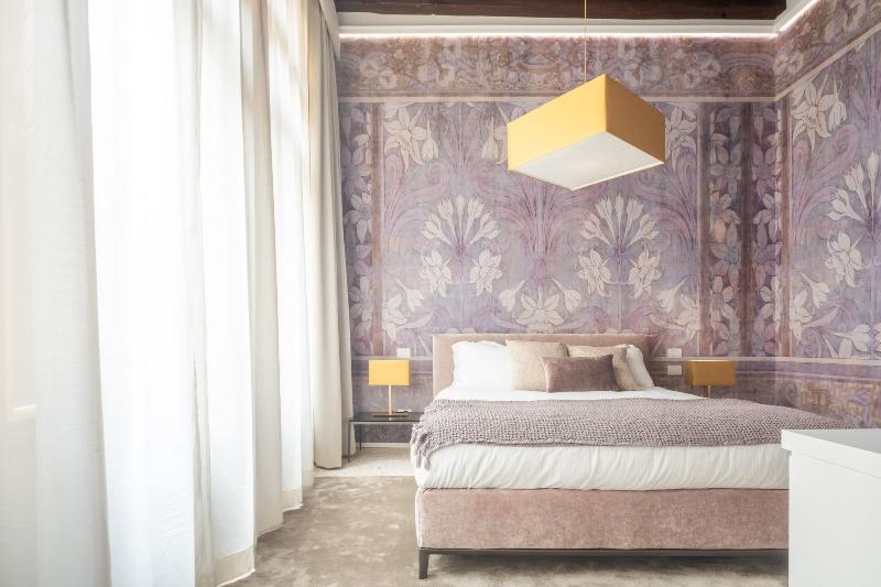 Ninfea Luxury Suites image