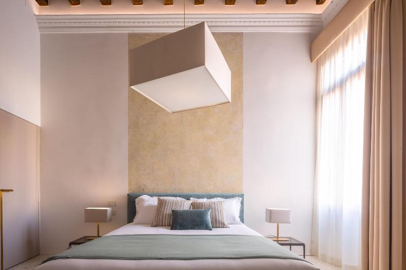 Ninfea Luxury Suites image