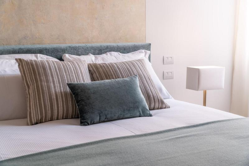 Ninfea Luxury Suites image