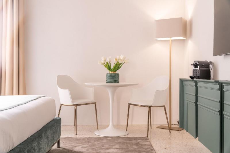 Ninfea Luxury Suites image