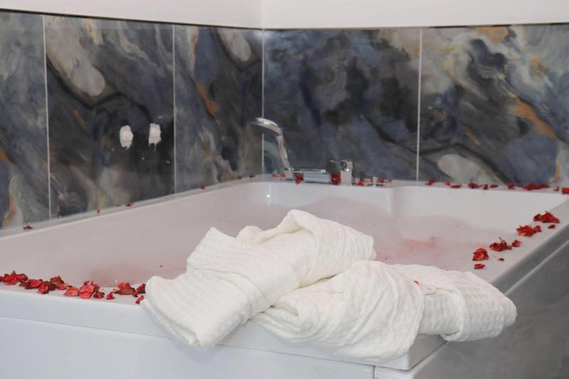 Blueay Butik Otel image