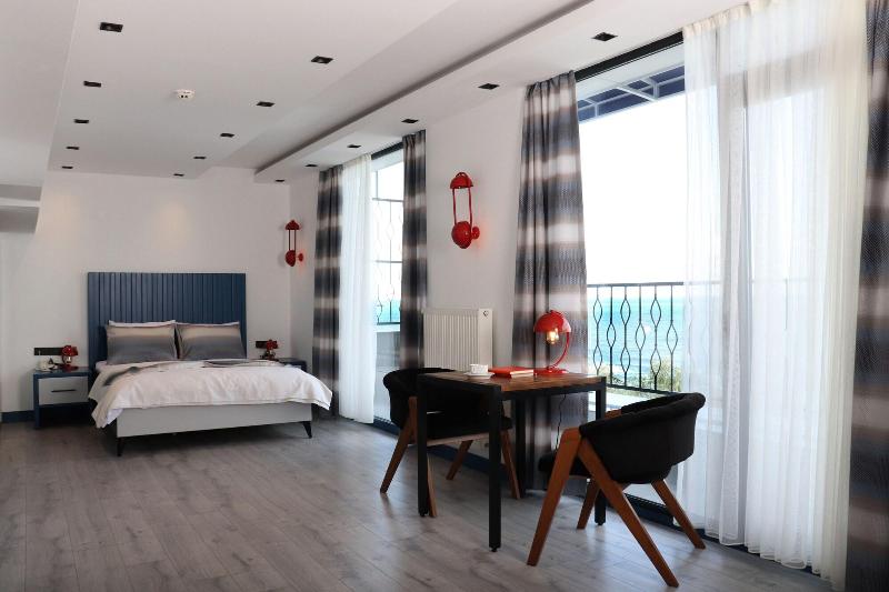 Blueay Butik Otel image