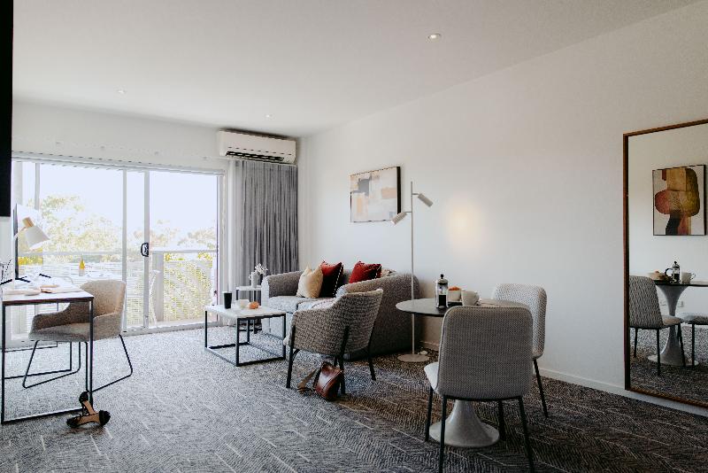 Punthill Essendon image