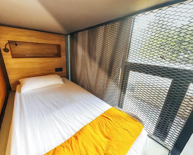 Arch Dormitorio Cenang Hostel image