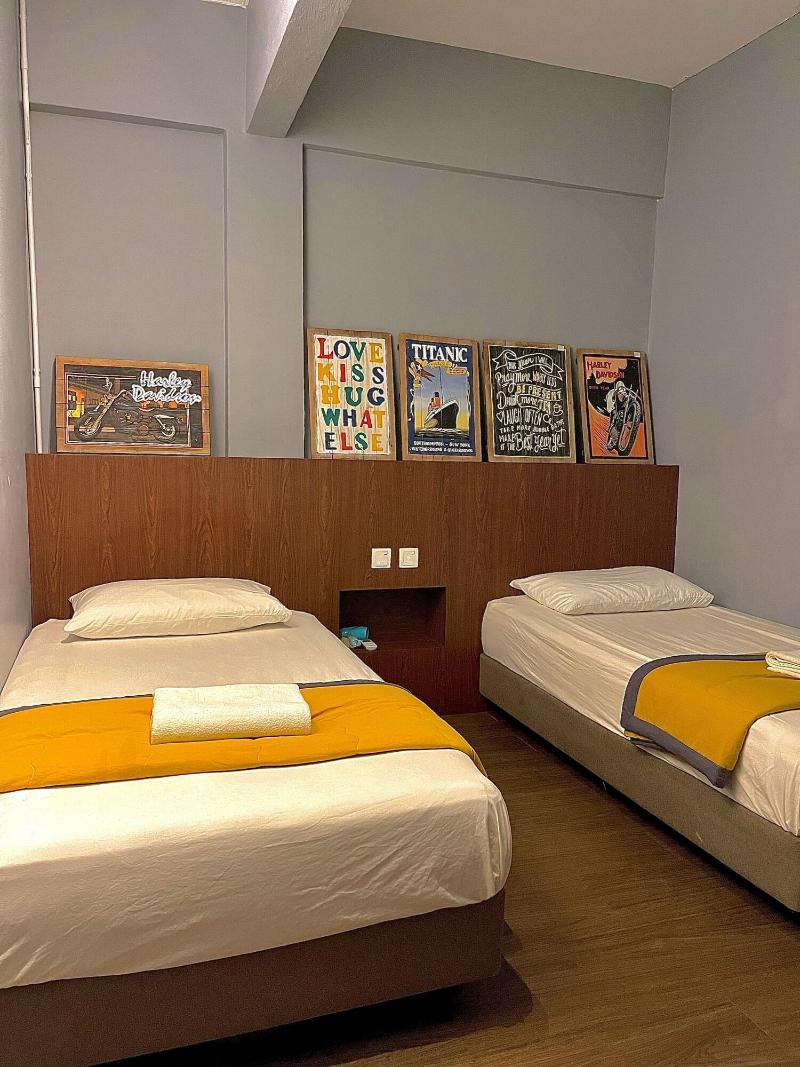 Arch Dormitorio Cenang Hostel image