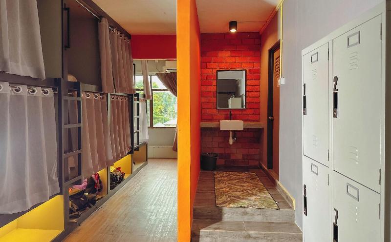 Arch Dormitorio Cenang Hostel image