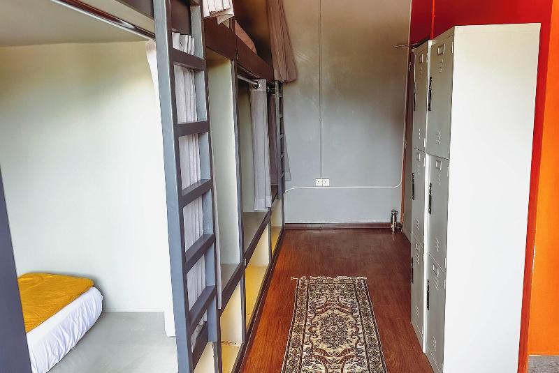 Arch Dormitorio Cenang Hostel image