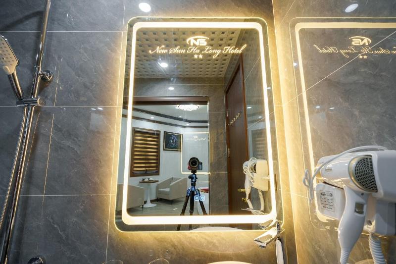 Sunland Halong Hotel And Restaurant image