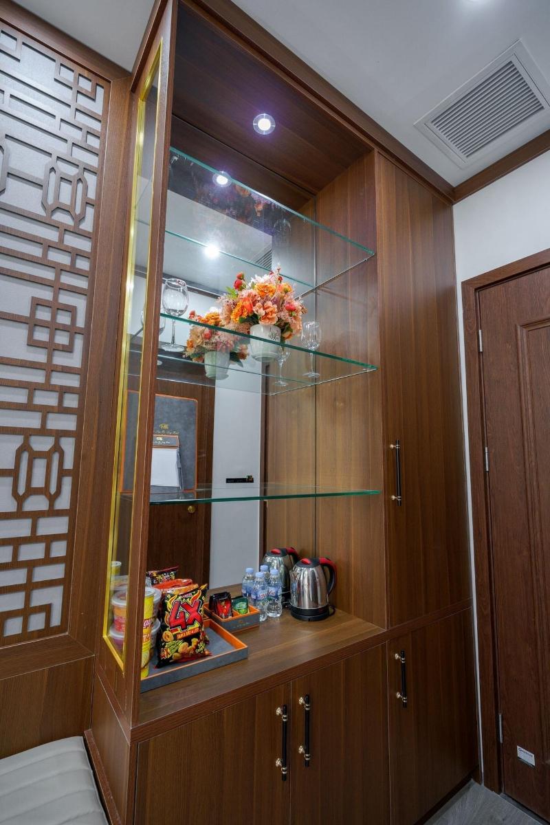 Sunland Halong Hotel And Restaurant image