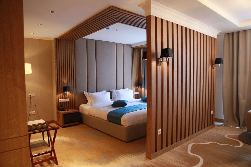 Sofia International Hotell image