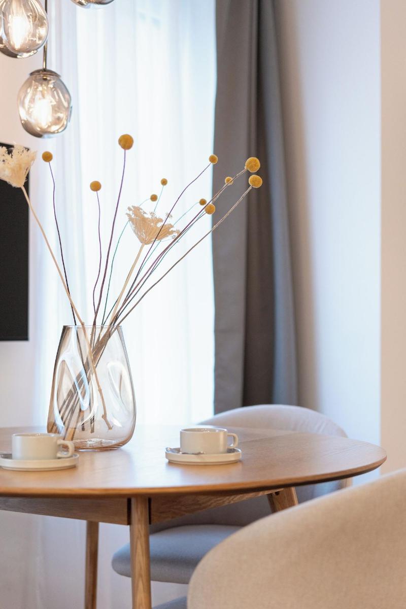 Vienna Heights Premium Apartments image