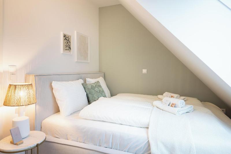 Vienna Heights Premium Apartments image