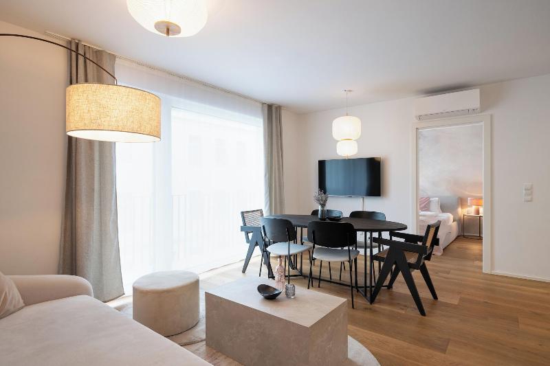 Vienna Heights Premium Apartments image