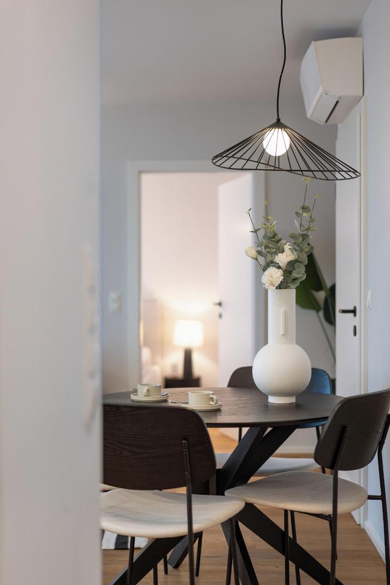 Vienna Heights Premium Apartments image